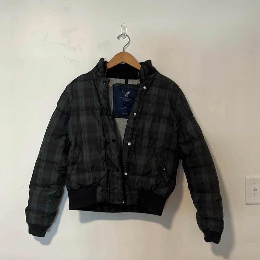 american eagle crop puffer jacket
